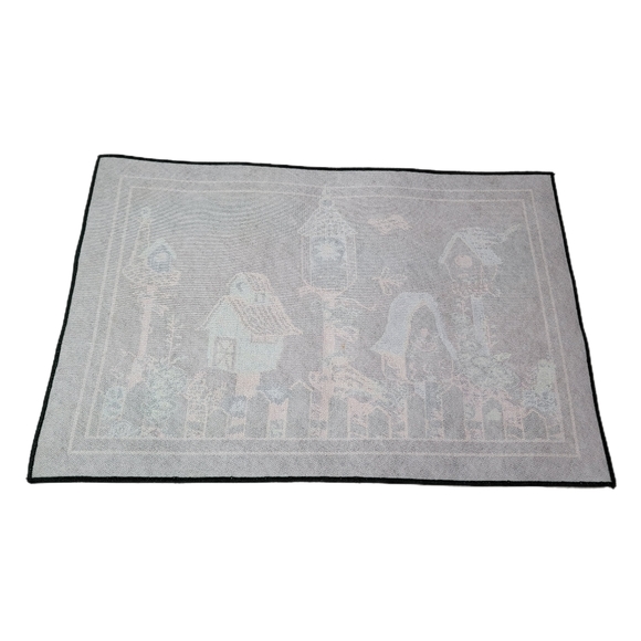 13"x19" Tapestry Placemats set of Four Bird House Themed. - Picture 2 of 5